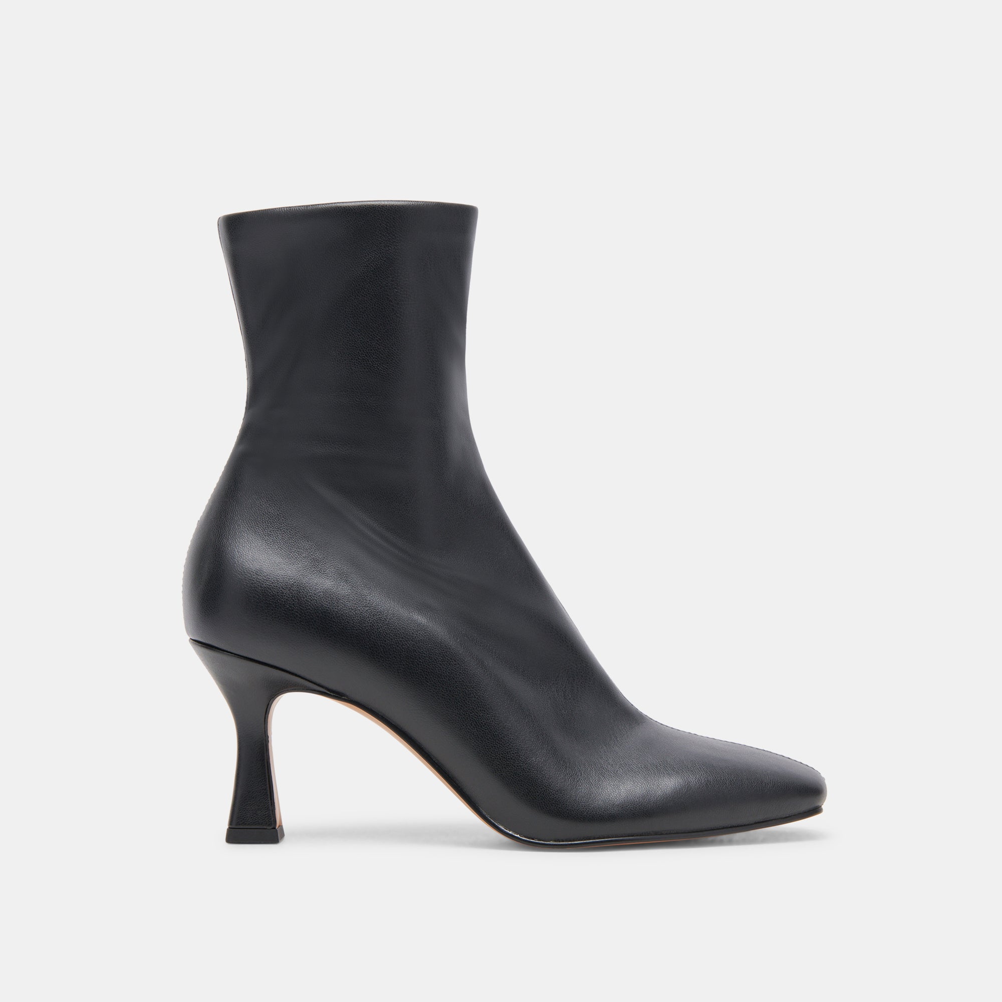 GLAMOR WIDE CALF BOOTS BLACK STELLA - re:vita
